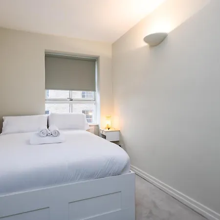 Apartamento Spacious 3bed With Parking-near Harcourt Luas Stop